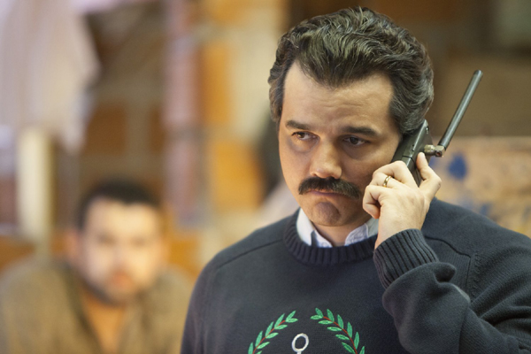 plata o plomo ´– — narcos mexico → 2.02 ( for @lalunarian )