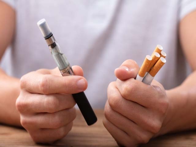 should-vaping-be-banned-in-pakistan-the-express-tribune-blog